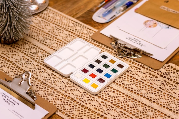 vzorkovník nití a vzorov